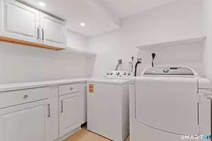 133 Bannock Ln, Stratford, CT 06614 - Photo 35