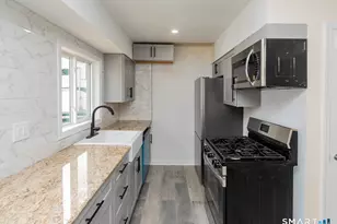 2 Oven Rock Rd, Bethel, CT 06801 - Photo 7