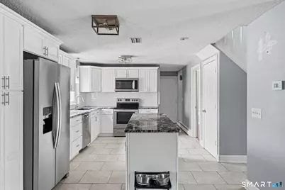 122 Baldwin Drive, Middletown, CT 06457 - Photo 7