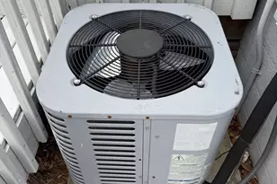 433 Tolland St, East Hartford, CT 06108 - Photo 19