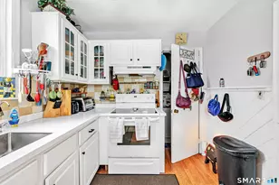 47 Wood Ridge Dr, Stamford, CT 06905 - Photo 29