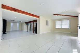 31 Brainerd Rd, Branford, CT 06405 - Photo 3