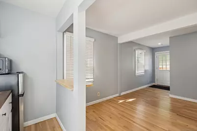 19 South Kerema Avenue, Milford, CT 06460 - Photo 9