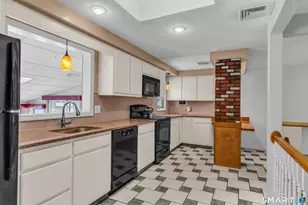 204 Parker Farms Rd, Wallingford, CT 06492 - Photo 11