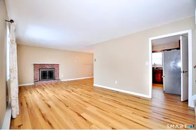 160 Meadowlark Drive, Waterbury, CT 06708 - Photo 9