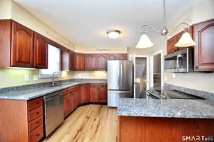 160 Meadow Lark Dr, Waterbury, CT 06708 - Photo 15