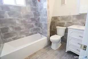 10 Park St, New London, CT 06320 - Photo 11