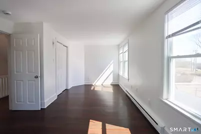 10 Park Street, New London, CT 06320 - Photo 13