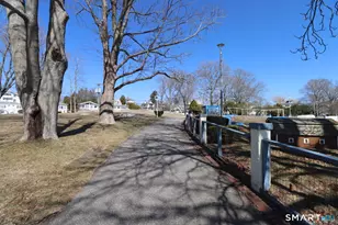 10 Park St, New London, CT 06320 - Photo 21