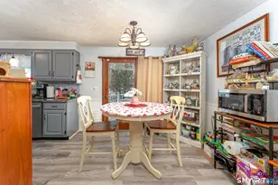 79 Roosevelt Blvd, Enfield, CT 06082 - Photo 11