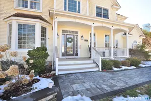 112 Gilbert Ln, South Windsor, CT 06074 - Photo 3