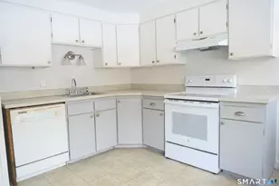 7 Old Colony Rd, North Stonington, CT 06359 - Photo 9