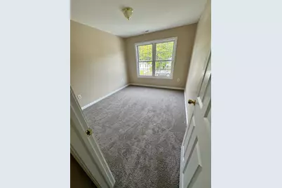 31 Marie Street #APT B, New Haven, CT 06513 - Photo 19