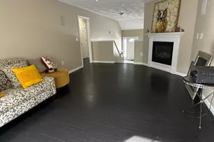 31 Marie St, New Haven, CT 06513 - Photo 13