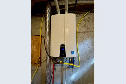 31 Marie Street #APT B, New Haven, CT 06513 - Photo 35