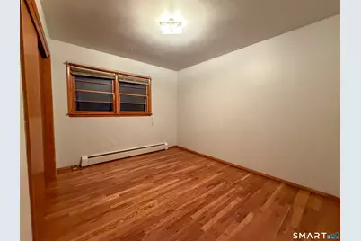 14 Charles Court, Naugatuck, CT 06770 - Photo 11