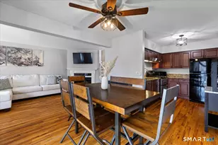 109 Peddlars Dr, Branford, CT 06405 - Photo 9