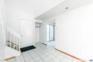 24 Cinnamon Springs, South Windsor, CT 06074 - Photo 3