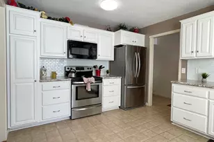 6 Heritage Crest, Southbury, CT 06488 - Photo 11