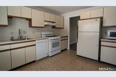 147 Skyview Drive #147, Cromwell, CT 06416 - Photo 7