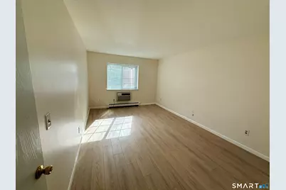 2955 Madison Avenue #APT 4, Bridgeport, CT 06606 - Photo 11