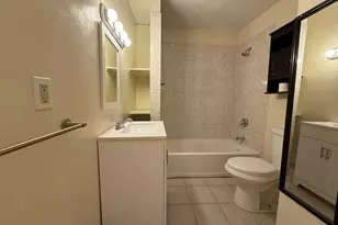 660 W Main St, New Britain, CT 06053 - Photo 11