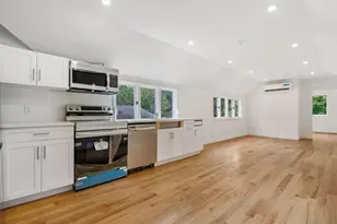 529 Danbury Rd, Wilton, CT 06897 - Photo 3