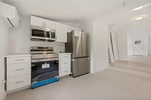 529 Danbury Rd, Wilton, CT 06897 - Photo 5