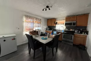 27-29 McLaughlin Terrace, Derby, CT 06418 - Photo 15