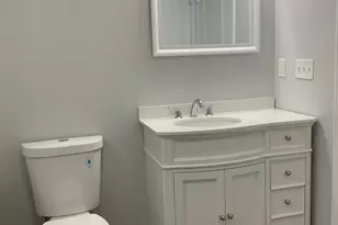 18 Albion Ave, West Haven, CT 06516 - Photo 5