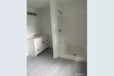 18 Albion Avenue, West Haven, CT 06516 - Photo 9