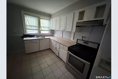 29 Silver Street #2, Waterbury, CT 06705 - Photo 5