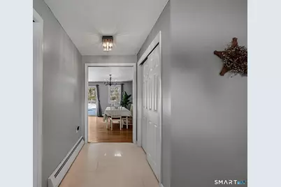 3 Grand Place, Newtown, CT 06470 - Photo 9