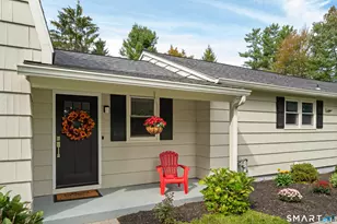 3 Grand Pl, Newtown, CT 06470 - Photo 3