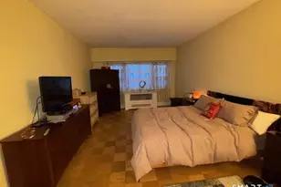 80 Cartright St, Bridgeport, CT 06604 - Photo 11