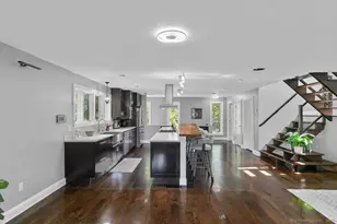 33 Jefferson Pl, Branford, CT 06405 - Photo 9