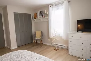 85 N Main St, East Hampton, CT 06424 - Photo 9