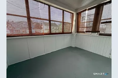 16 Clifton Avenue, Waterbury, CT 06710 - Photo 17