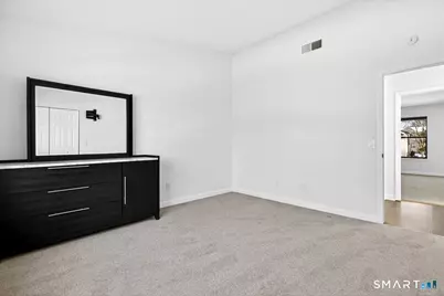 15 Crest Street #D27, West Haven, CT 06516 - Photo 19