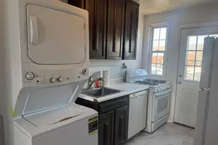 186 Louisiana Ave, Bridgeport, CT 06610 - Photo 1