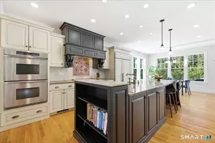 17 Bittersweet Way, Stonington, CT 06378 - Photo 7