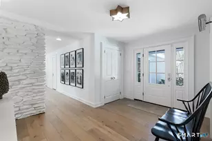 34 Milan Rd, Woodbridge, CT 06525 - Photo 3