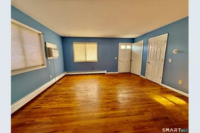 28 Beal Street, Stamford, CT 06902 - Photo 5