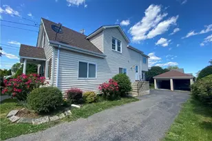 28 Beal St, Stamford, CT 06902 - Photo 11