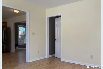 765 Hart Street, Bridgeport, CT 06606 - Photo 17