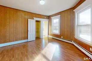 98 Glen St, New Britain, CT 06051 - Photo 3