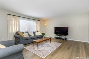 166 Round Hill Rd, Naugatuck, CT 06770 - Photo 7