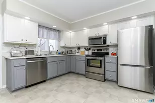 166 Round Hill Rd, Naugatuck, CT 06770 - Photo 3