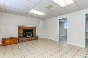 166 Round Hill Rd, Naugatuck, CT 06770 - Photo 31