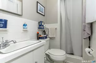 166 Round Hill Rd, Naugatuck, CT 06770 - Photo 15